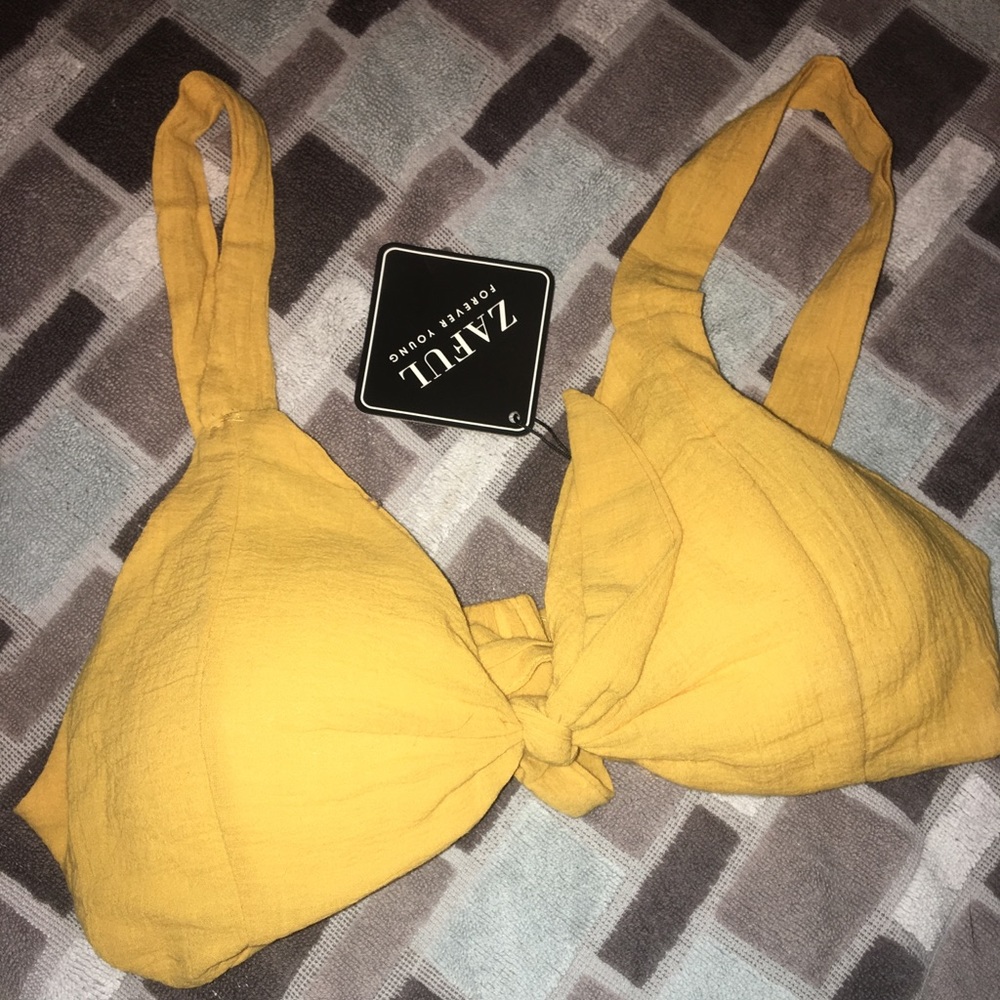 NWT Zaful cropped top